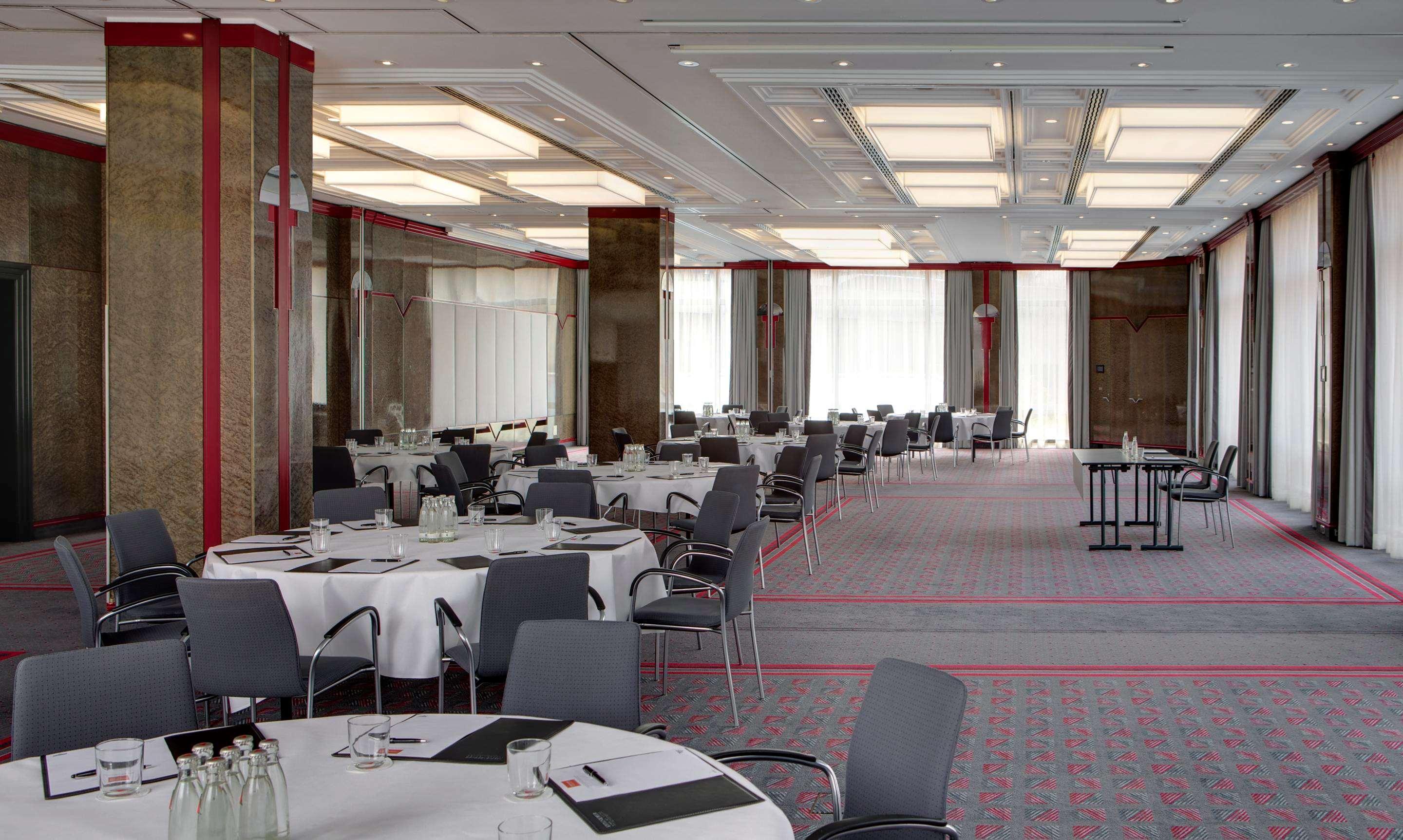 Steigenberger Airport Frankfurt Hotel 4*